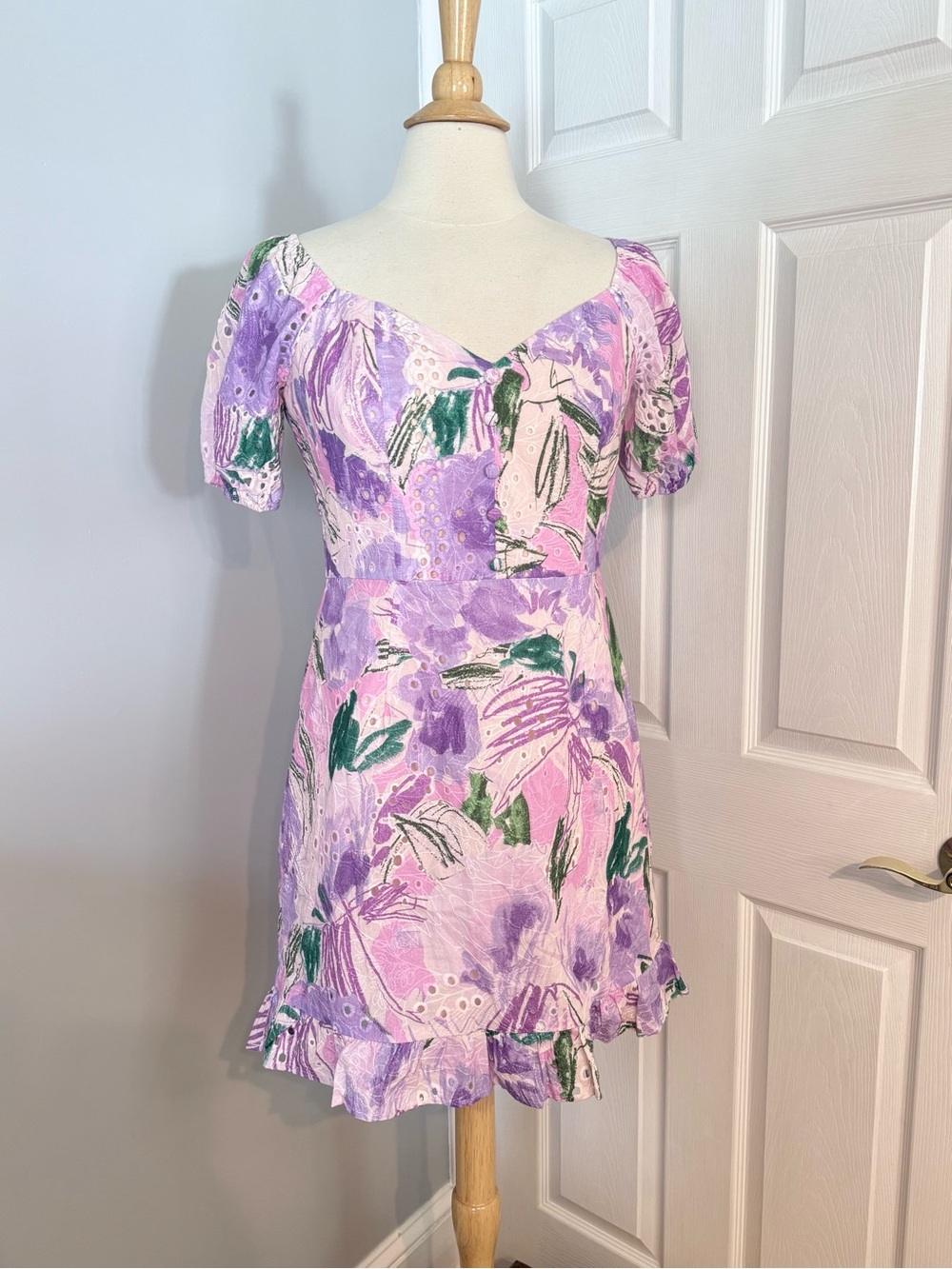 BTFL Life Floral Embroidery Puff Sleeve dress